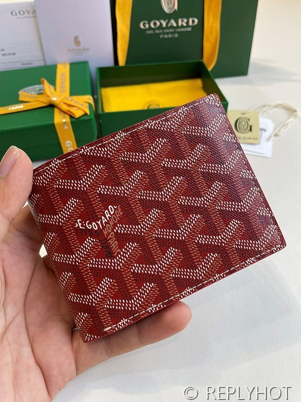 고야드 빅투아르 지갑 PM 버건디