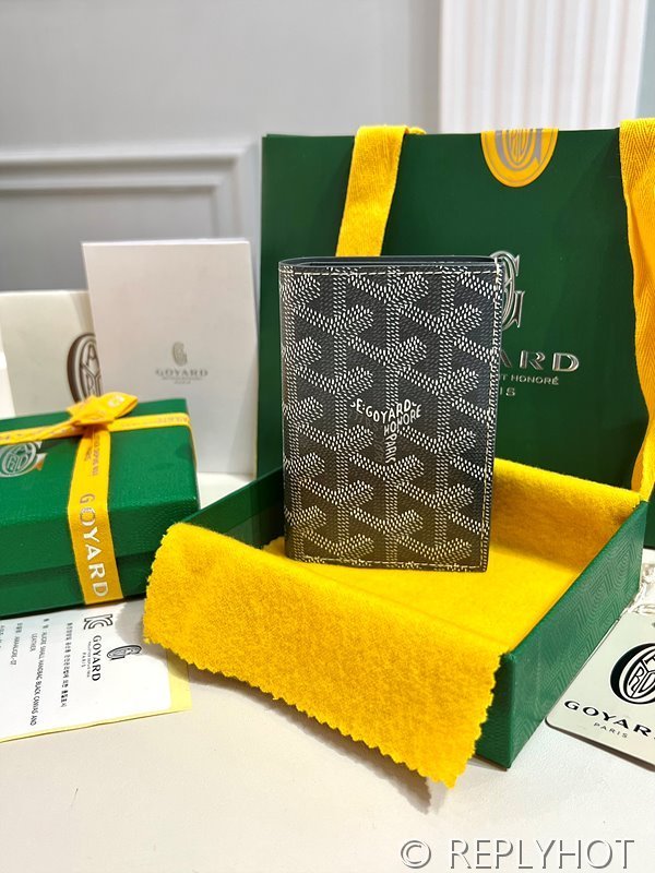 고야드 생피에르 카드 홀더 그레이 [매장가 116만원대]