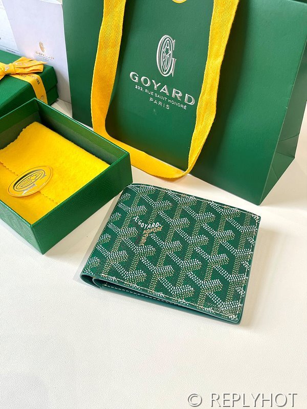 고야드 빅투아르 지갑 PM 그린