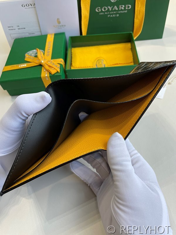 고야드 빅투아르 지갑 PM 블랙