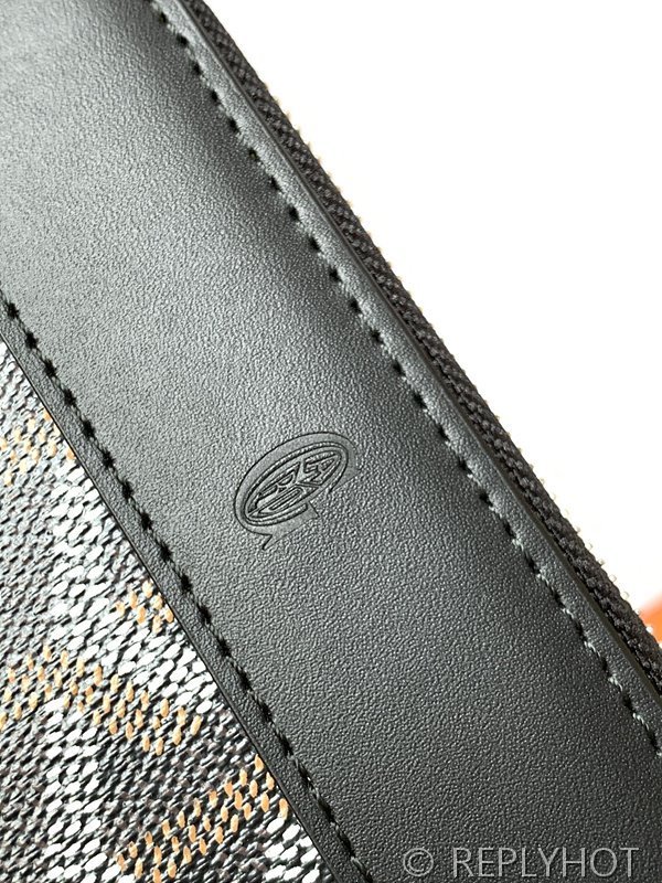 고야드 마티뇽 지갑 PM 블랙