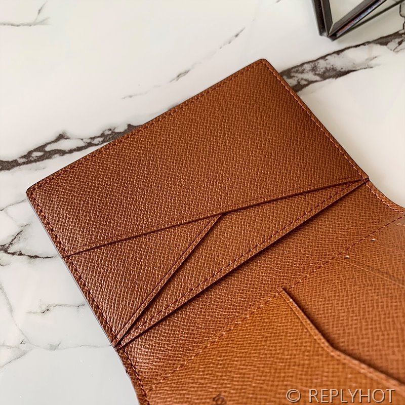 루이비통 포켓 오거나이저 모노그램 [매장가 50만원대]