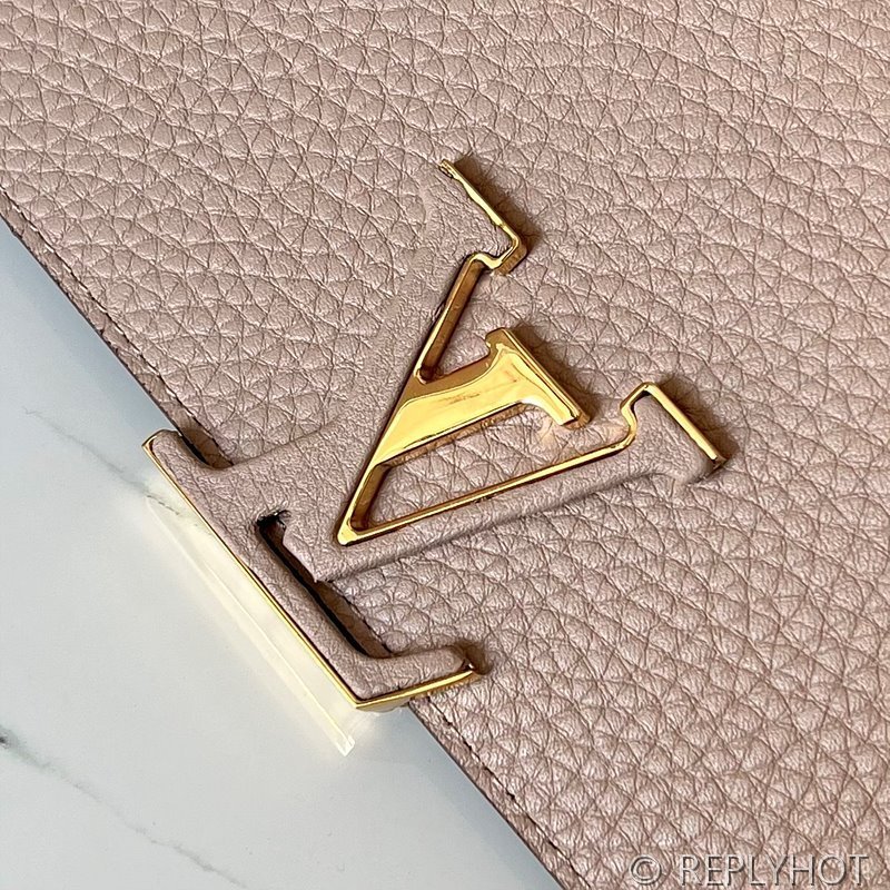 루이비통 카퓌신 월릿 갈렛 [매장가 190만원대]