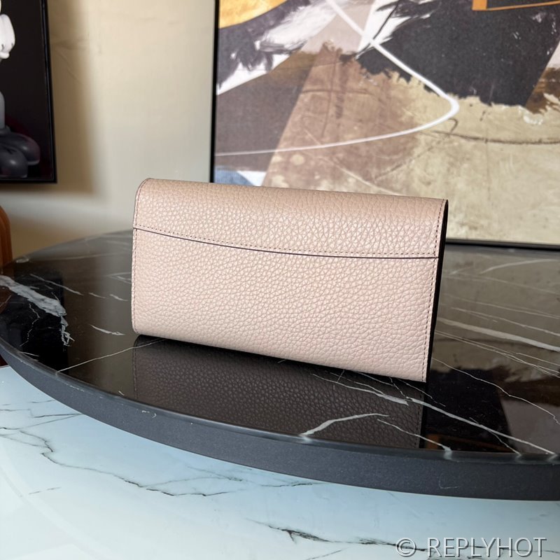 루이비통 카퓌신 월릿 갈렛 [매장가 190만원대]