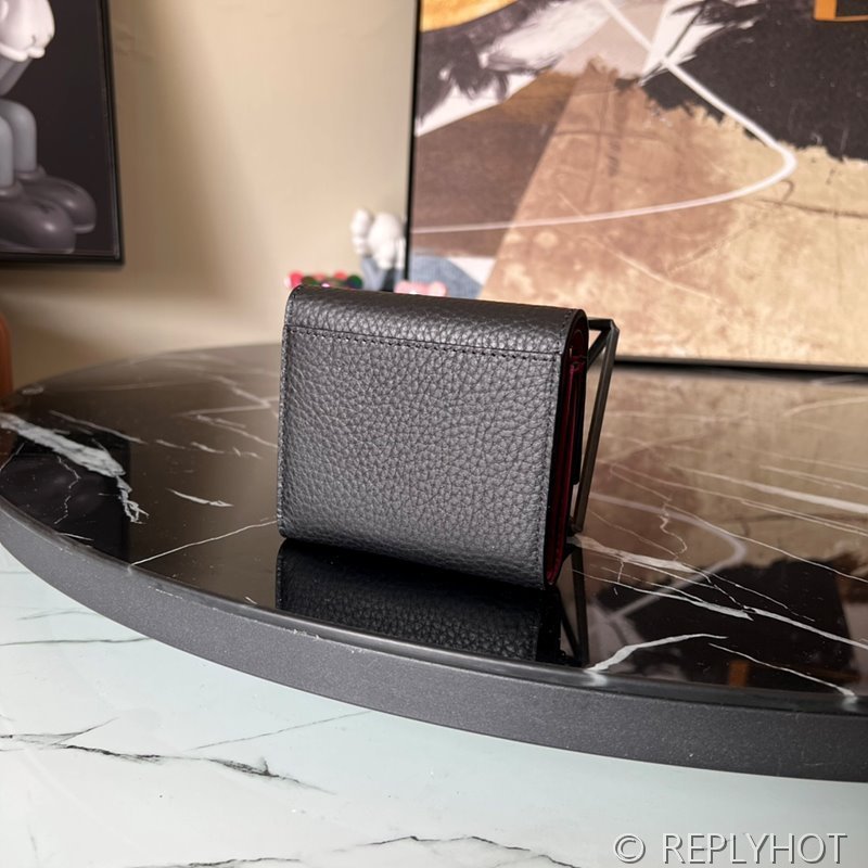 루이비통 카퓌신 XS 월릿 [매장가 100만원대]