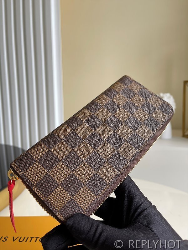 루이비통 클레망스 월릿 쎄리즈 레드 [매장가 70만원대]