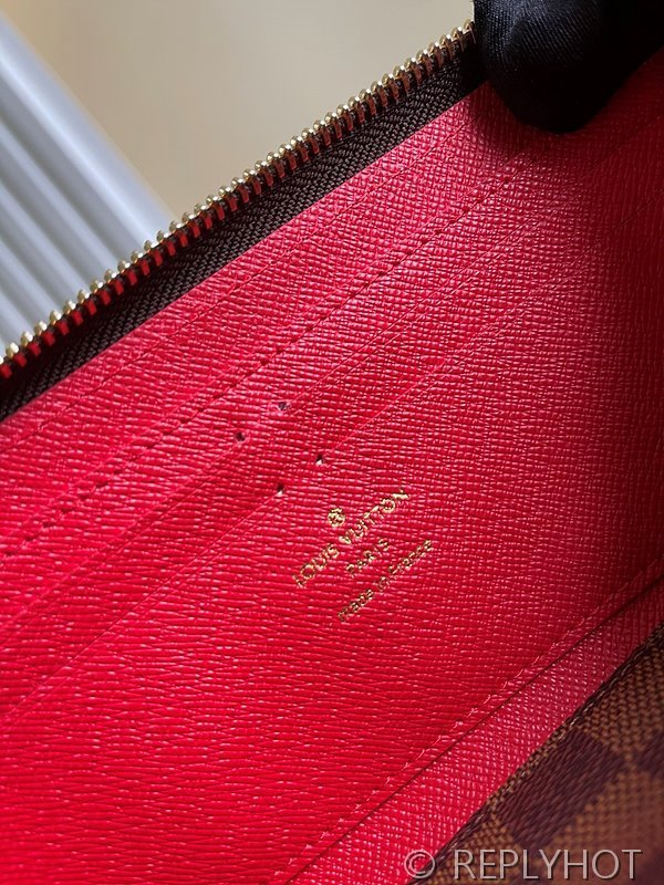 루이비통 클레망스 월릿 쎄리즈 레드 [매장가 70만원대]