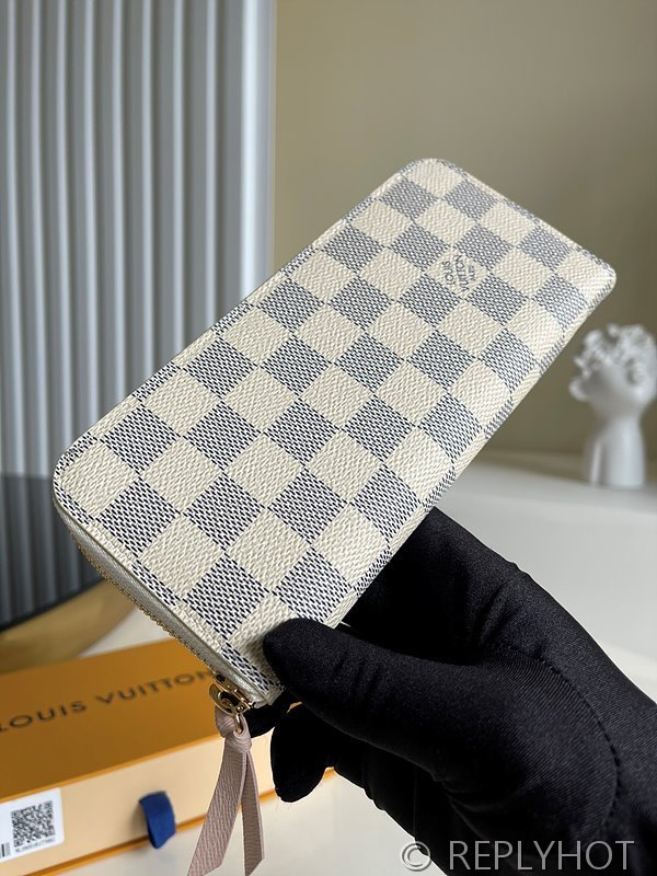 루이비통 클레망스 월릿 다미에 아주르 캔버스 [매장가 70만원대]