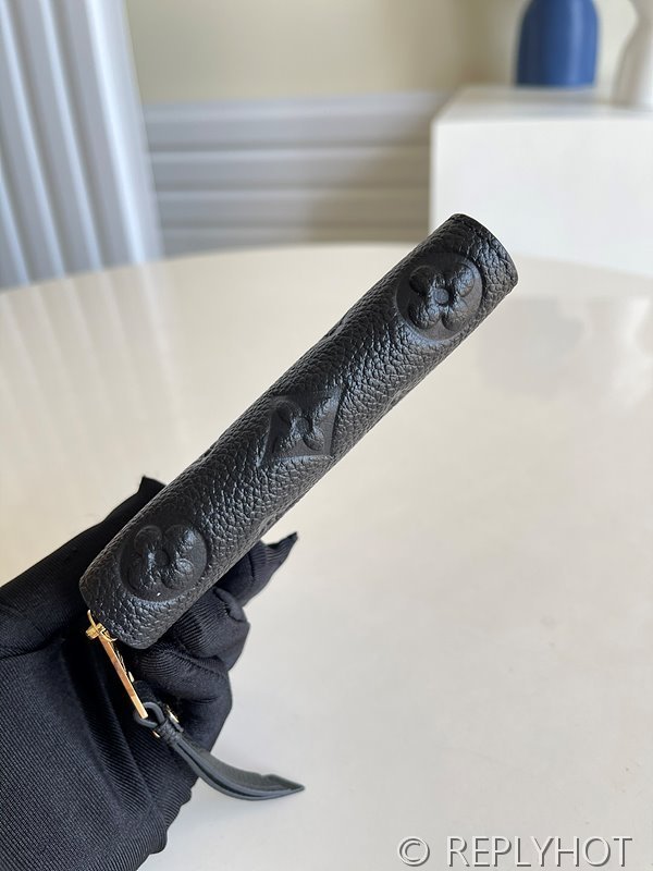 루이비통 지피 코인 퍼스 블랙 [매장가 80만원대]