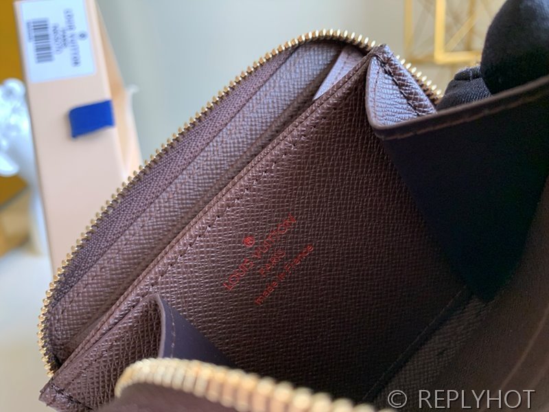 루이비통 지피 코인 퍼스 다미에 에벤 [매장가 60만원대]