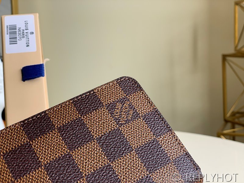 루이비통 지피 코인 퍼스 다미에 에벤 [매장가 60만원대]