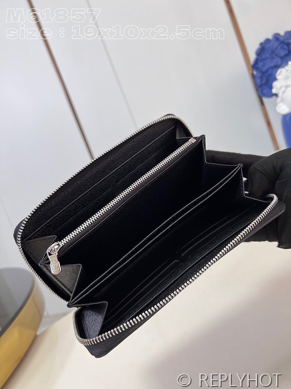 루이비통 지피 월릿 블랙 [매장가 120만원대]