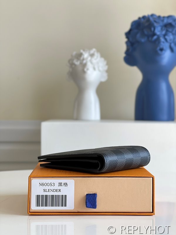 루이비통 아메리고 월릿 [매장가 90만원대]