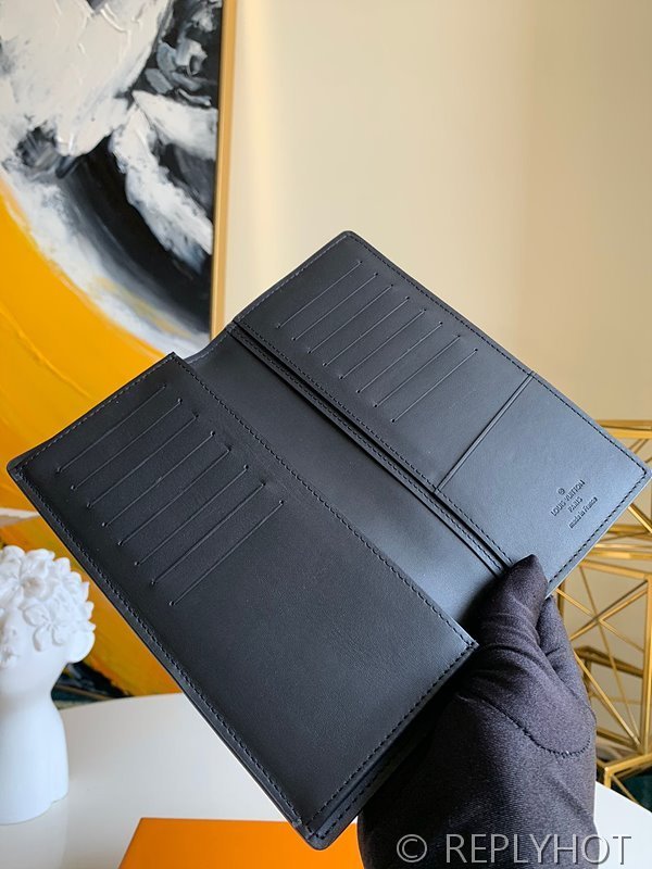 루이비통 브라짜 월릿 블랙 [매장가 140만원대]