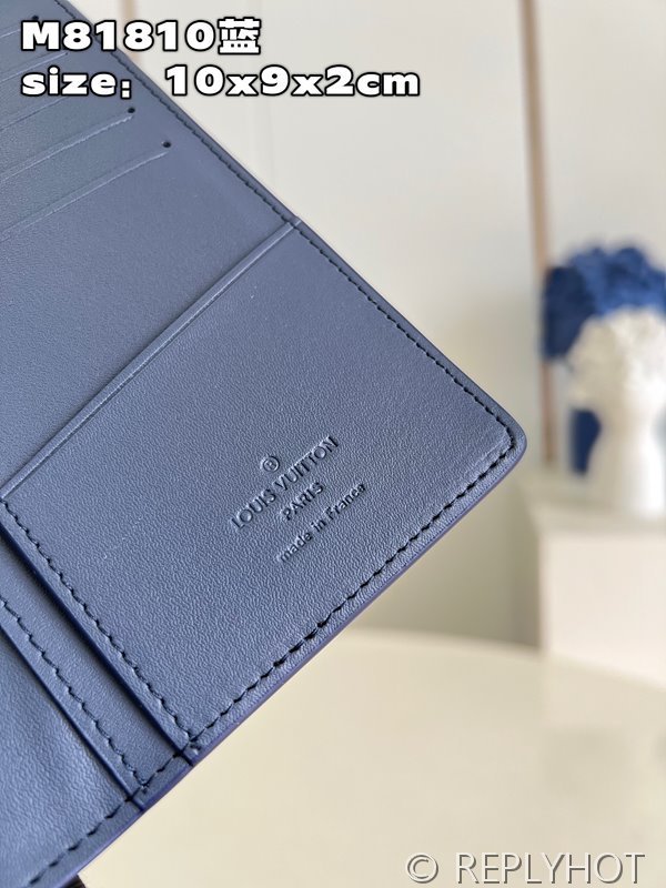 루이비통 브라짜 월릿 네이비 [매장가 130만원대]