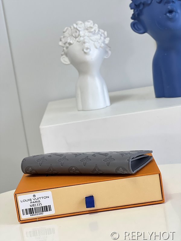 루이비통 브라짜 월릿 그레이 [매장가 120만원대]