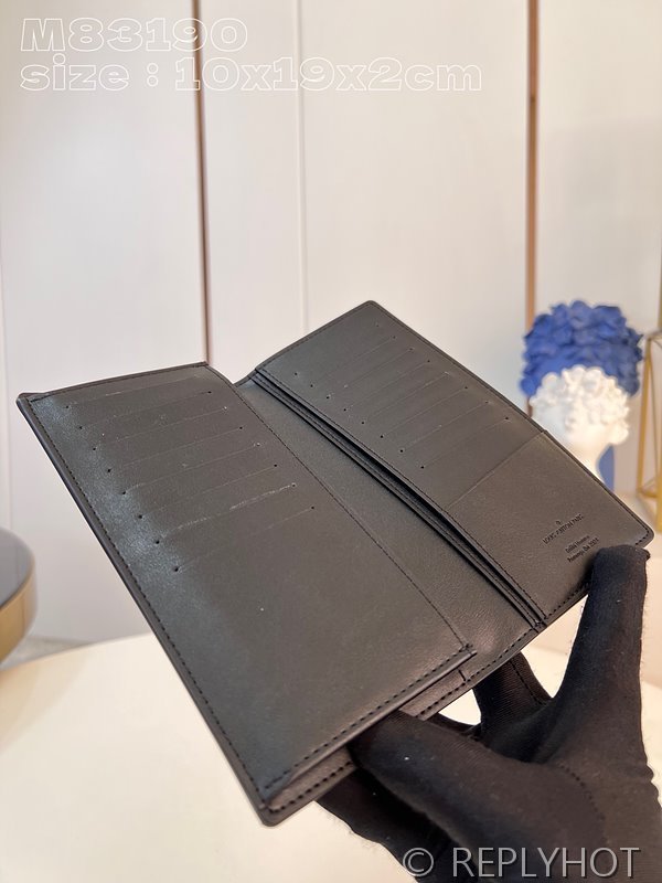 루이비통 브라짜 월릿 [매장가 170만원대]