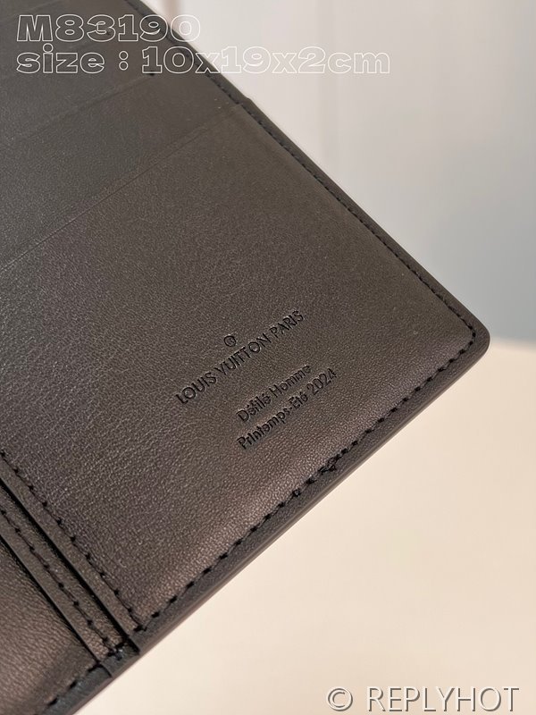 루이비통 브라짜 월릿 [매장가 170만원대]