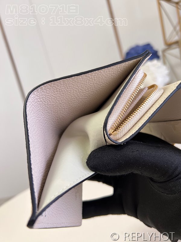 루이비통 메티스 컴팩트 월릿 화이트 [매장가 130만원대]