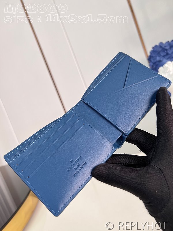 루이비통 멀티플 월릿 블루 [매장가 100만원대]