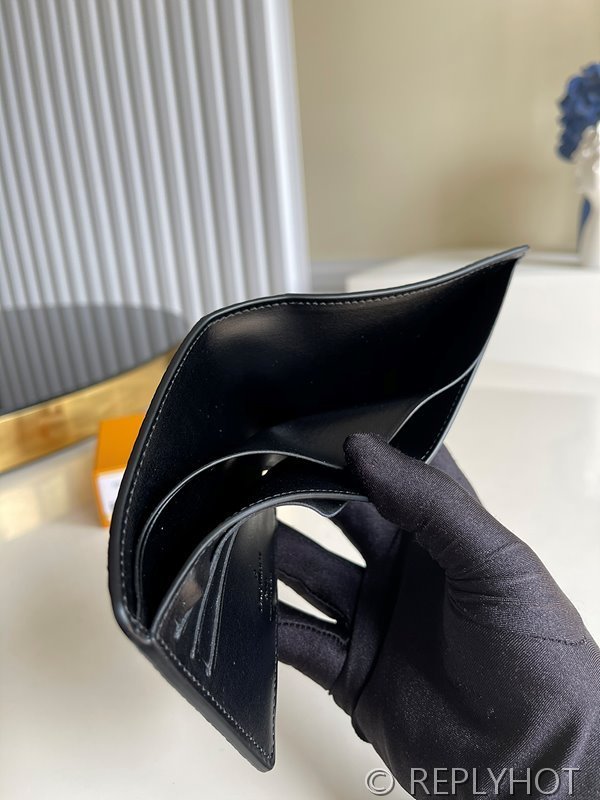 루이비통 멀티플 월릿 블랙 [매장가 100만원대]