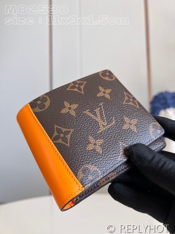 루이비통 멀티플 월릿 [매장가 70만원대]