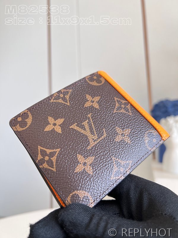 루이비통 멀티플 월릿 [매장가 70만원대]