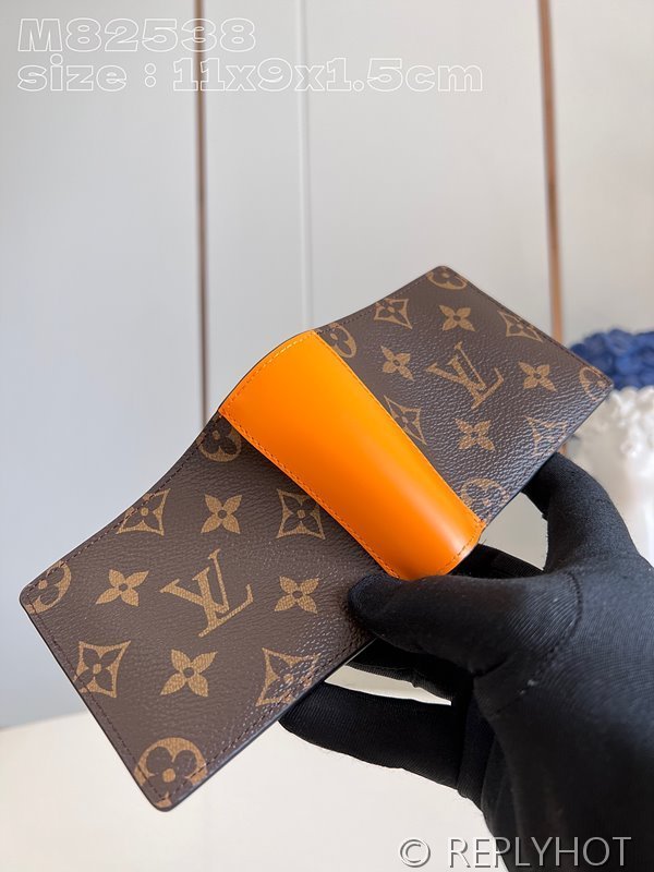 루이비통 멀티플 월릿 [매장가 70만원대]