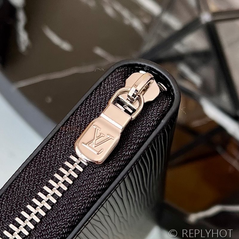 루이비통 지피 월릿 [매장가 120만원대]