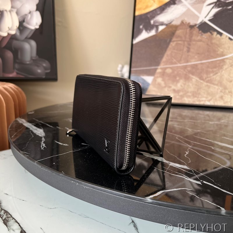 루이비통 지피 월릿 [매장가 120만원대]