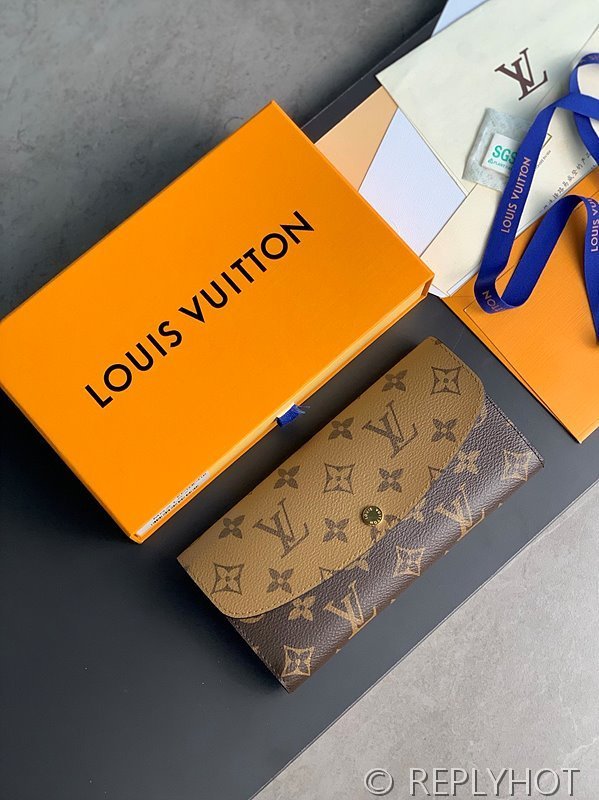 루이비통 에밀리 월릿 [매장가 80만원대]