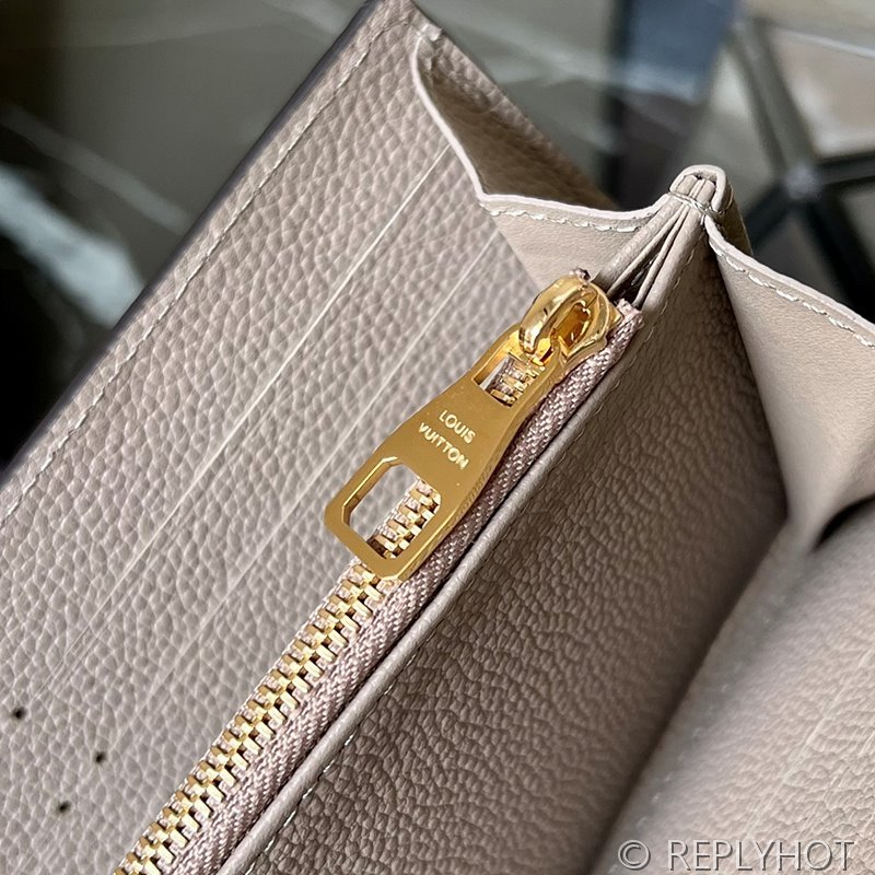 루이비통 사라 월릿 투르텔 [매장가 110만원대]