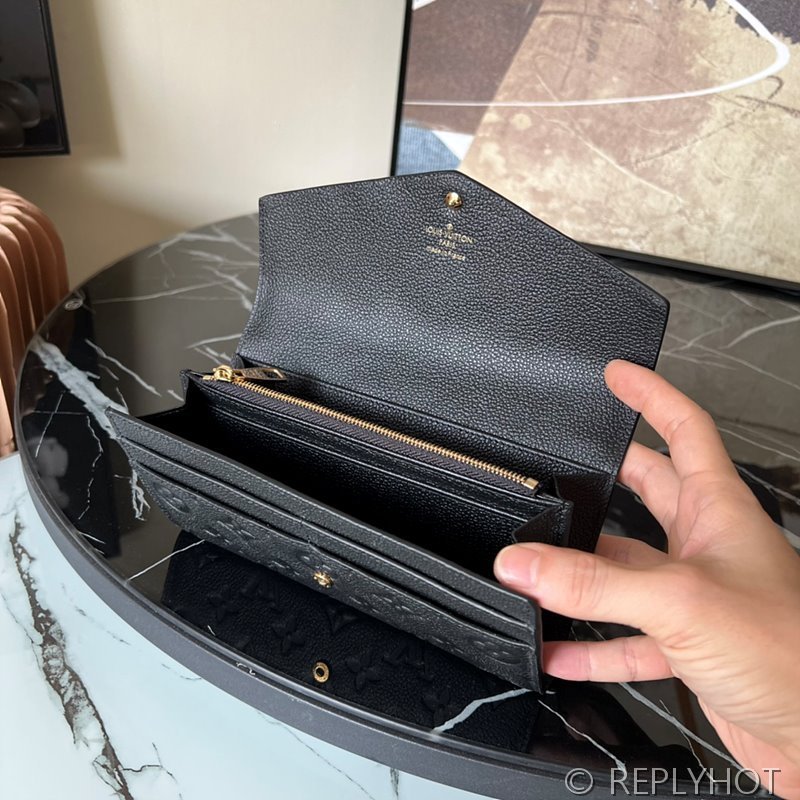 루이비통 사라 월릿 블랙 [매장가 110만원대]