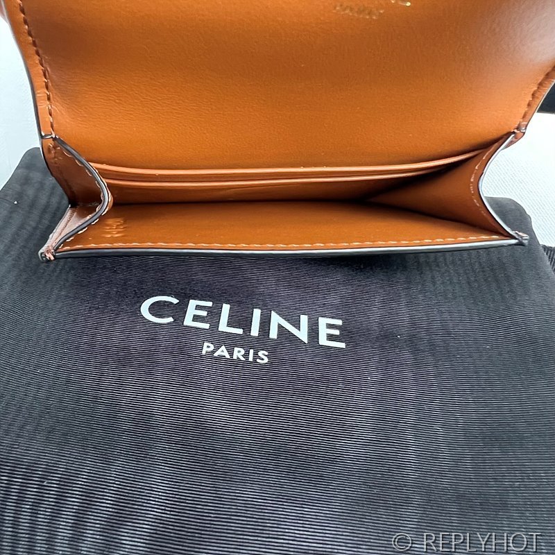 셀린느 플랩 트리옹프 카드 지갑-트리옹프 캔버스 탠 [매장가 60만원대]