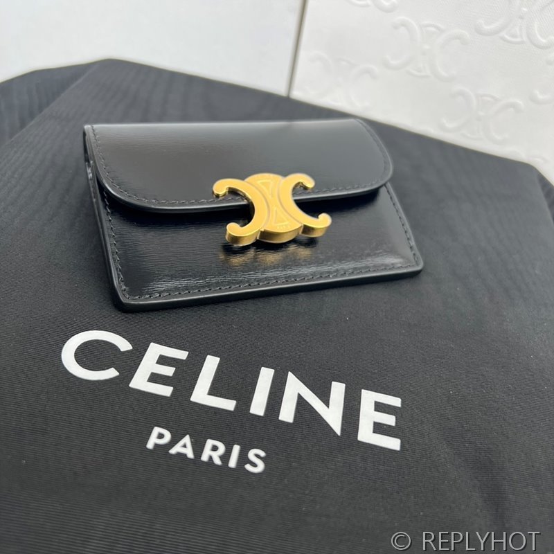 셀린느 플랩 트리옹프 카드 지갑-샤이니 카프스킨 블랙 [매장가 60만원대]