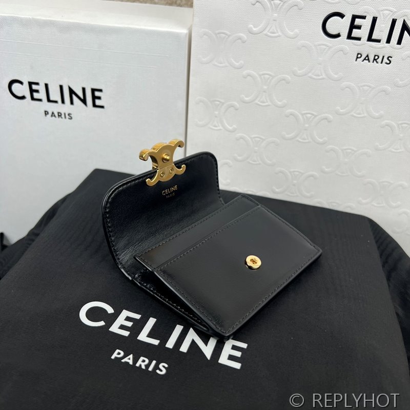 셀린느 플랩 트리옹프 카드 지갑-샤이니 카프스킨 블랙 [매장가 60만원대]