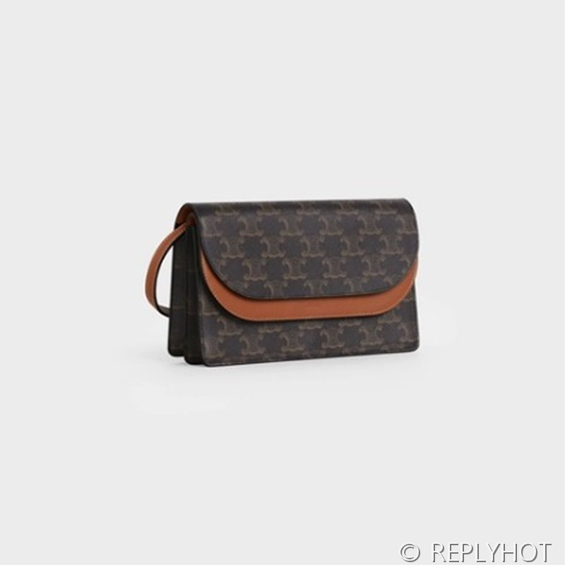 셀린느 스트랩 지갑 [매장가 225만원대]