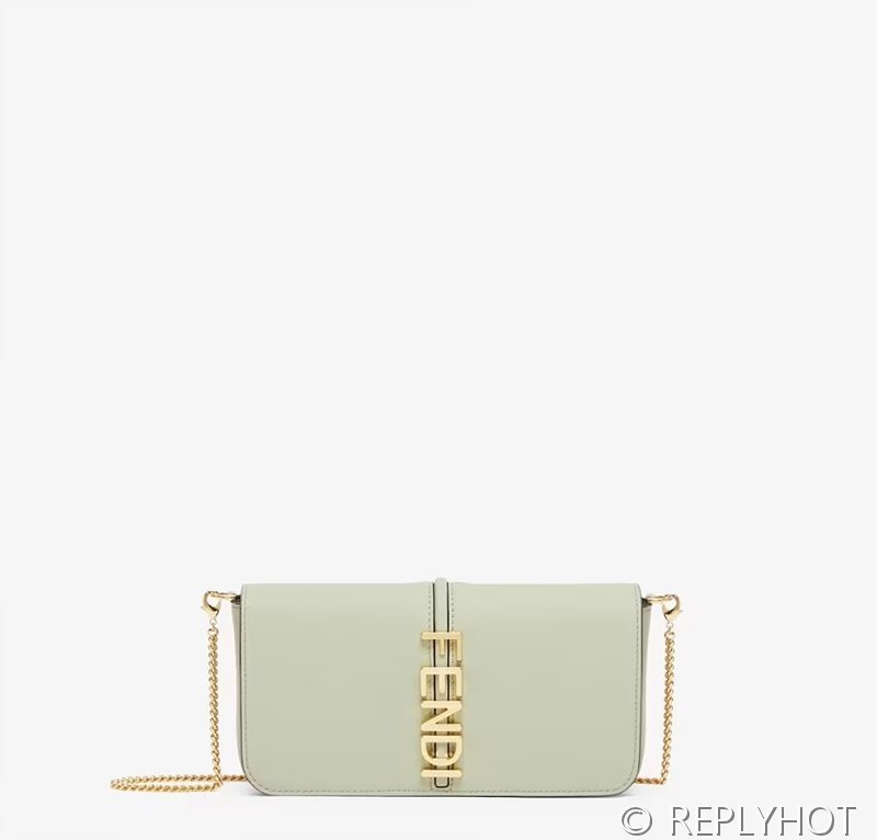 펜디그라피 체인 지갑 그린 [매장가 210만원대]