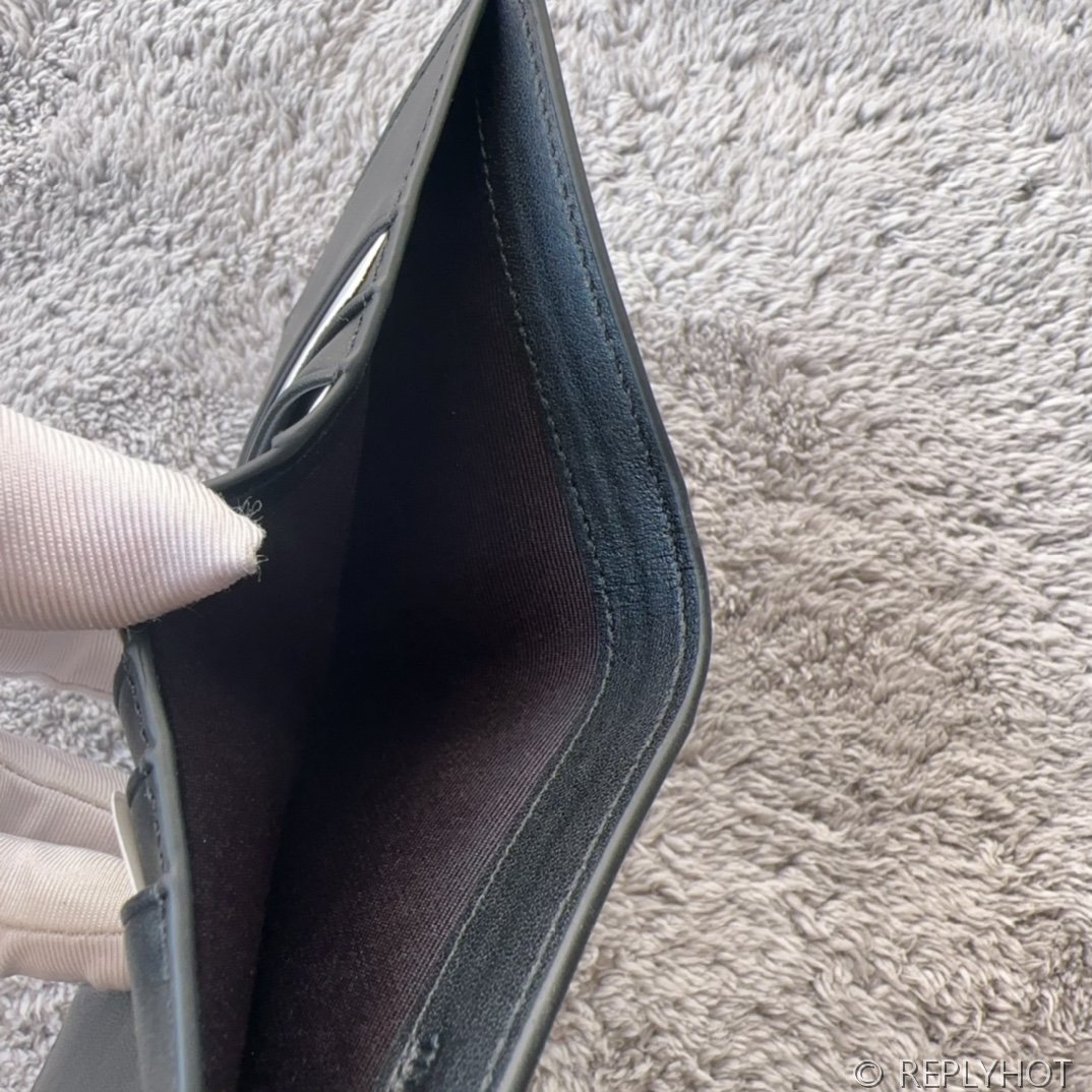 버버리 체크 레더 폴딩 카드 케이스 [매장가 50만원대]