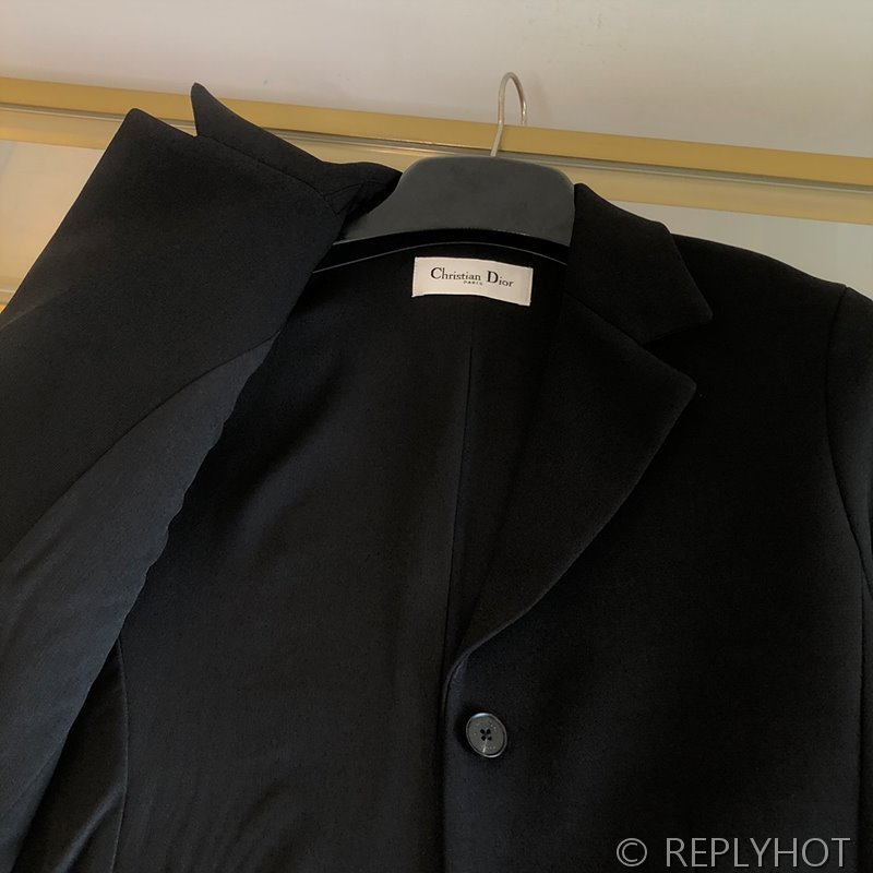 디올 V04 슬림핏 블레이저 [매장가 448만원대]