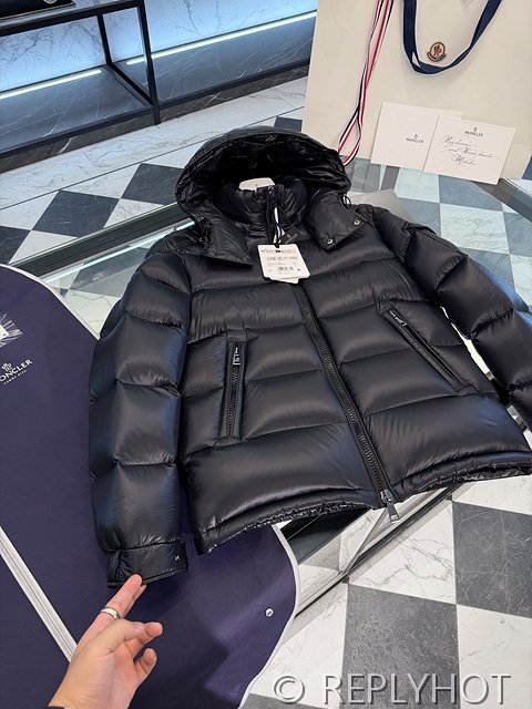 몽클레어 마레 숏 다운 Maire [매장가 200만원대]