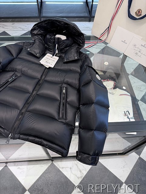 몽클레어 마레 숏 다운 Maire [매장가 200만원대]