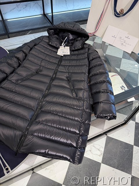 몽클레어 모카 MOKA [매장가 300만원대]