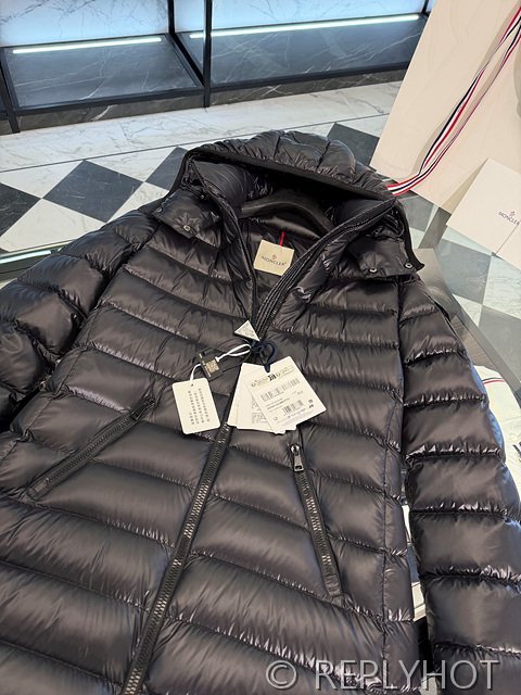 몽클레어 모카 MOKA [매장가 300만원대]