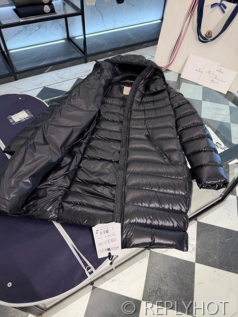 몽클레어 모카 MOKA [매장가 300만원대]