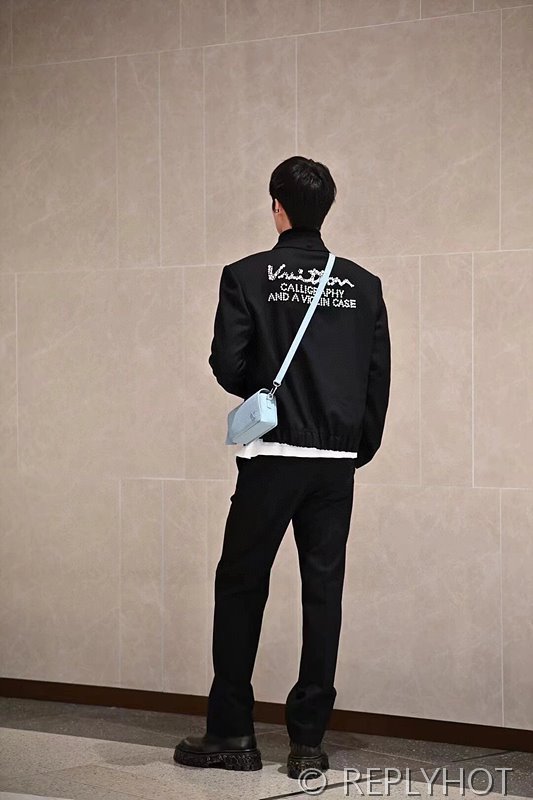 루이비통 자켓 남여공용