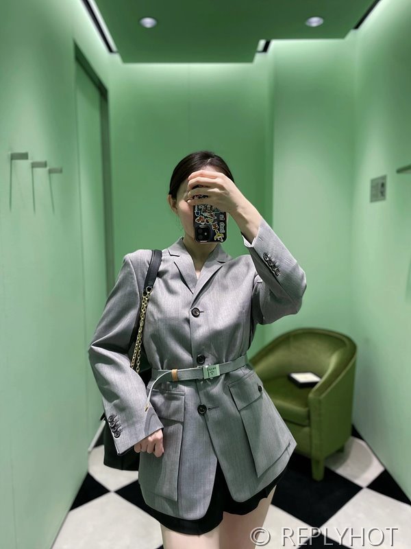 프라다 벨트 웨이스트 블레이저