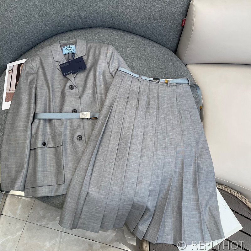 프라다 벨트 웨이스트 블레이저