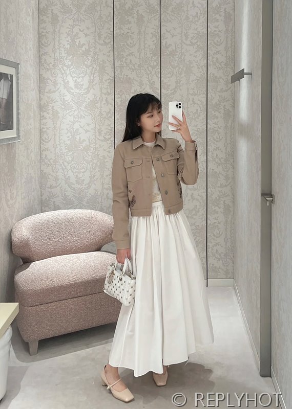 디올 베이지 코튼 데님 나비 자켓 [매장가 320만원대]