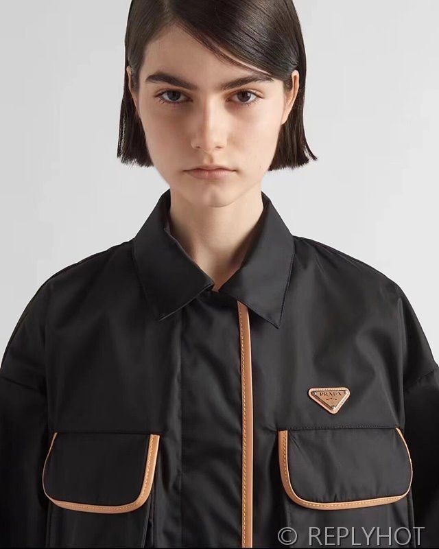 프라다 쇼스타일 가죽트리밍 워크웨어 나일론 숏자켓